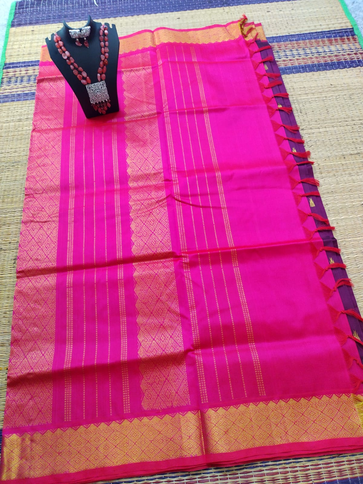 silk cotton pure cotton and silk mixed Saree megantha with pink, round butta