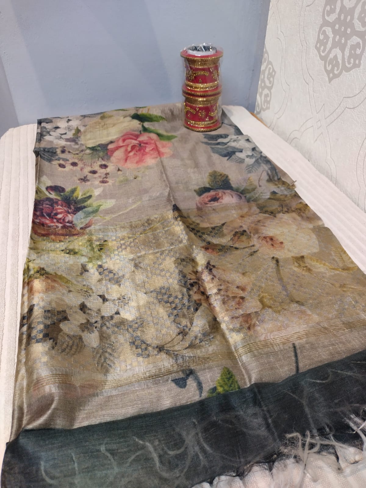 Ghicha tussar digital printed duppatta in beautiful flower patterns