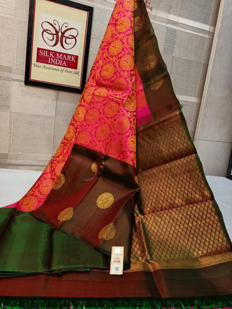 Korvai Handloom pure kanjivaram silk saree 1 gm gold Jari all over in orange with green color