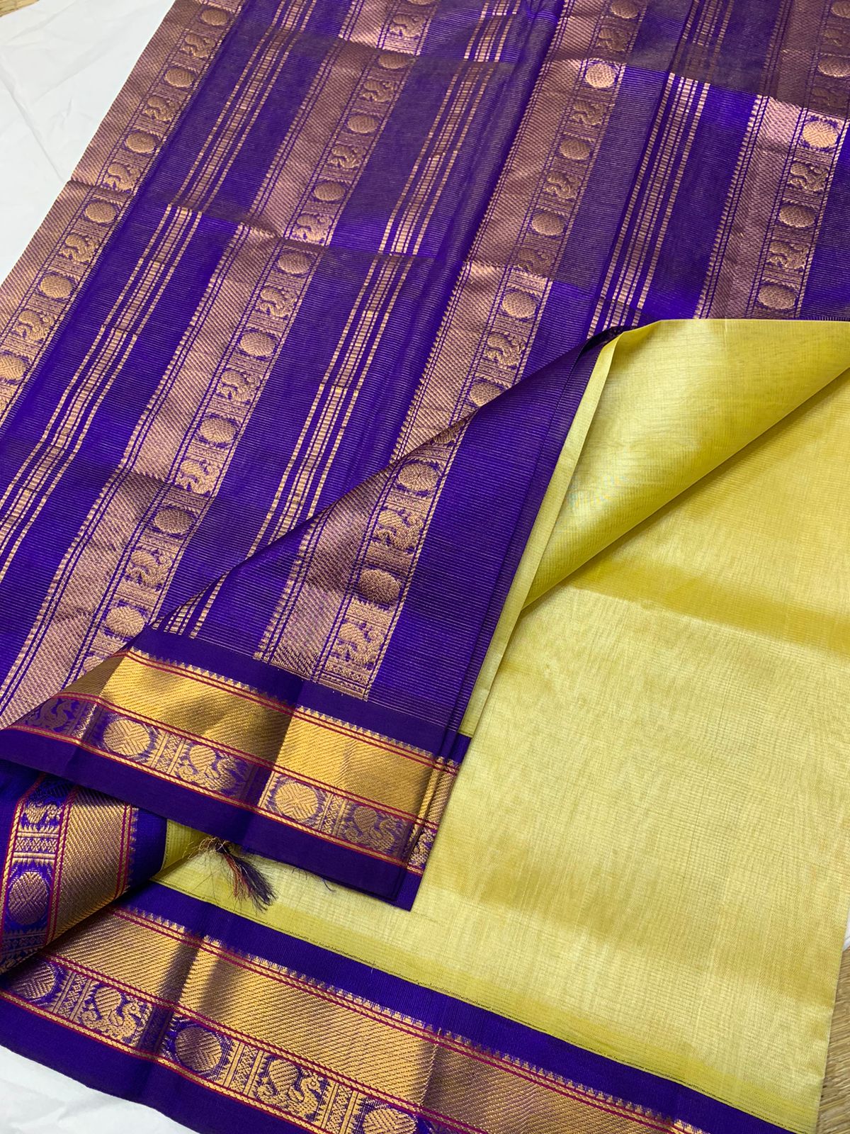 handloom korvai silk cotton Saree flushing cream with purple saree with butti vairaoosi