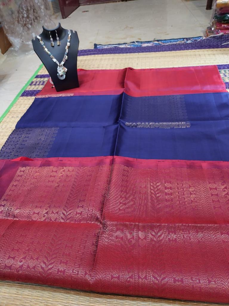 Kanjivaram silk saree in borderless navy