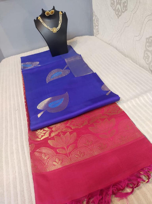 Kanjivaram softsilk saree in navy with red double warp