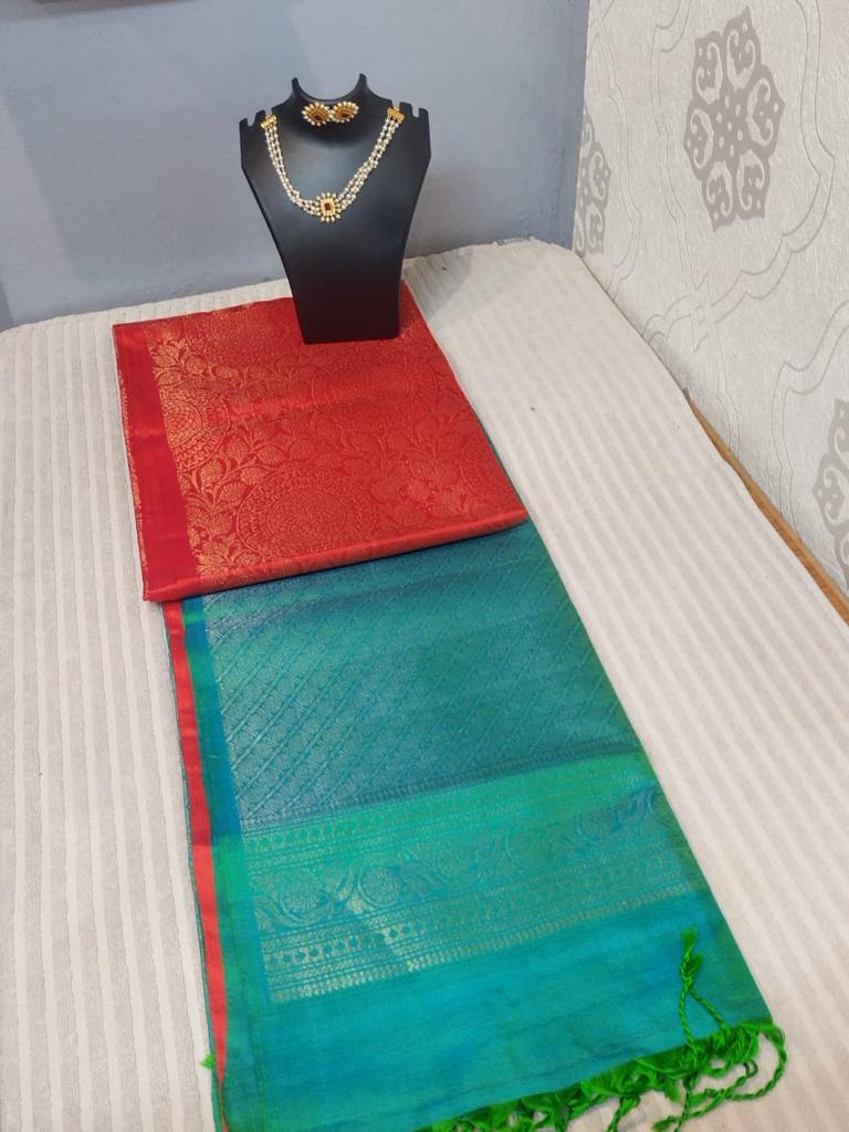 Kanjivaram softsilk chilli red with Rama green in handoven purple color all over jari