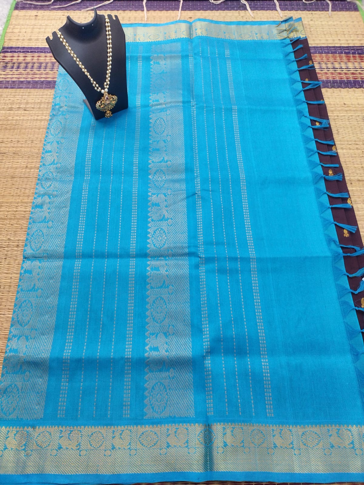 Kanjivaram silk cotton Saree coffee color with teal blue border with butti shade saree