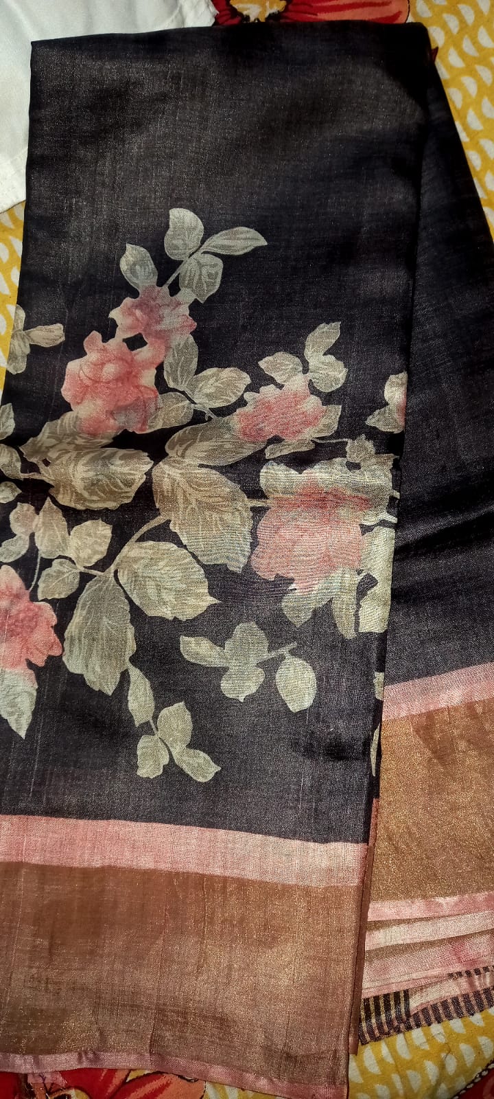 Digital printed pure tussar zari Saree in black with peach flowers