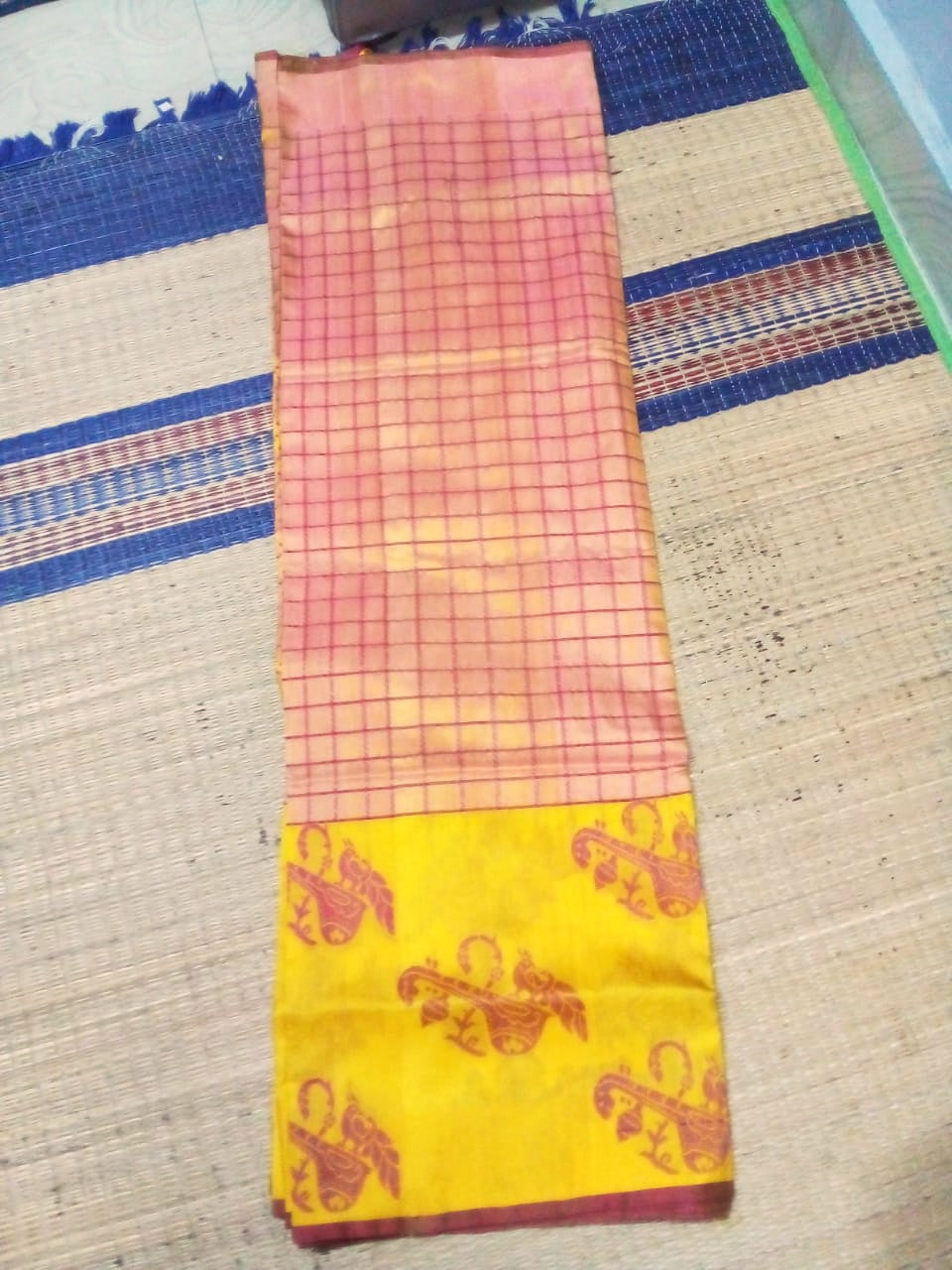 Uppada woven silk Saree in Yellow with peach color Veena butties