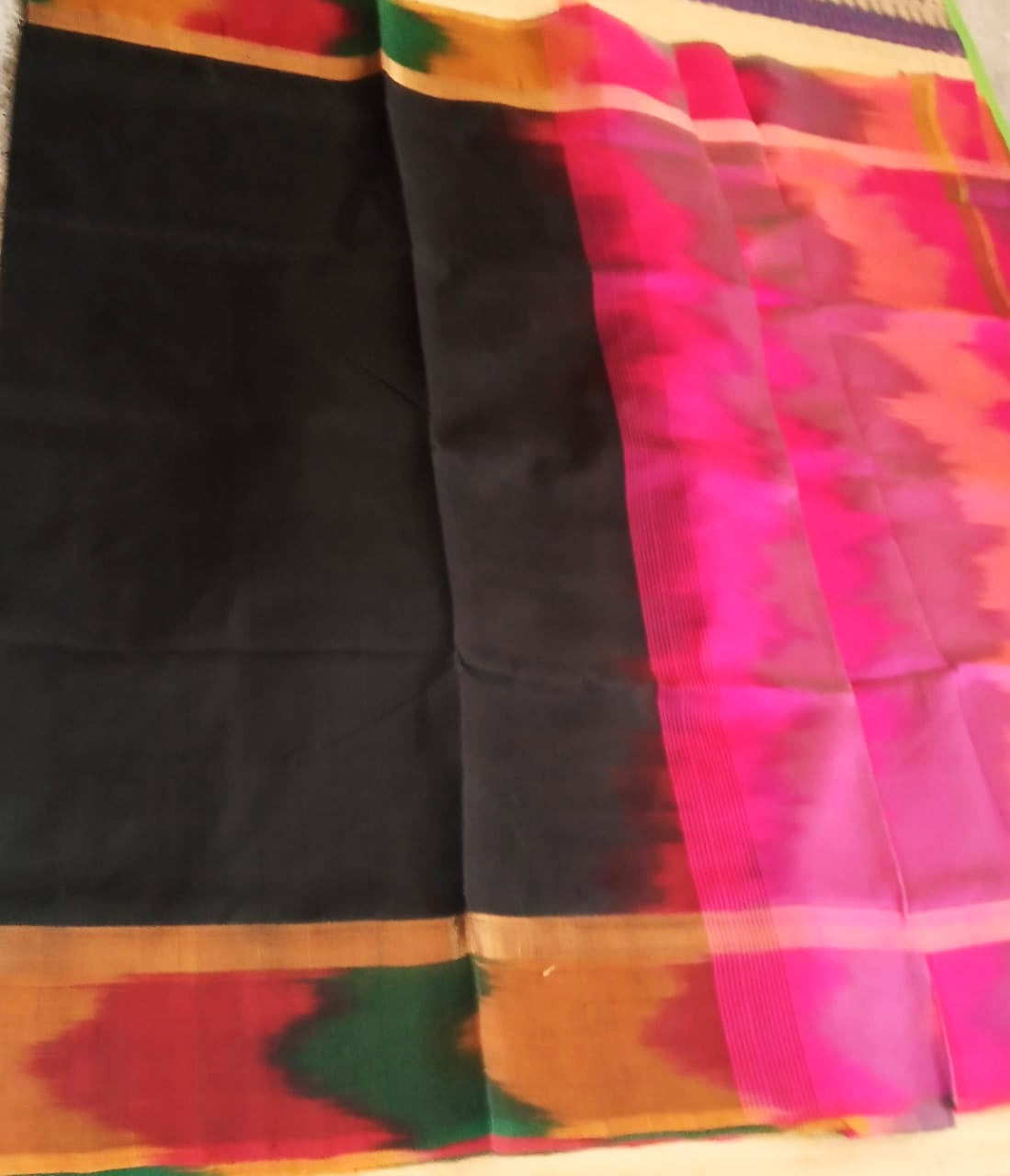 Silk cotton handloom Saree in black with pink