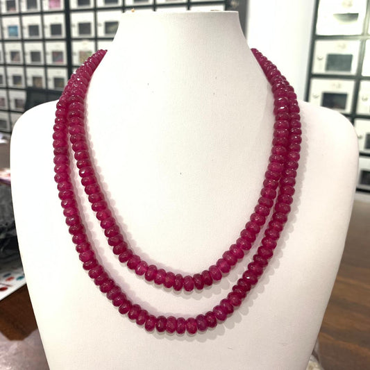 Jewellery Natural Stone Beads in two layer jade in maroon