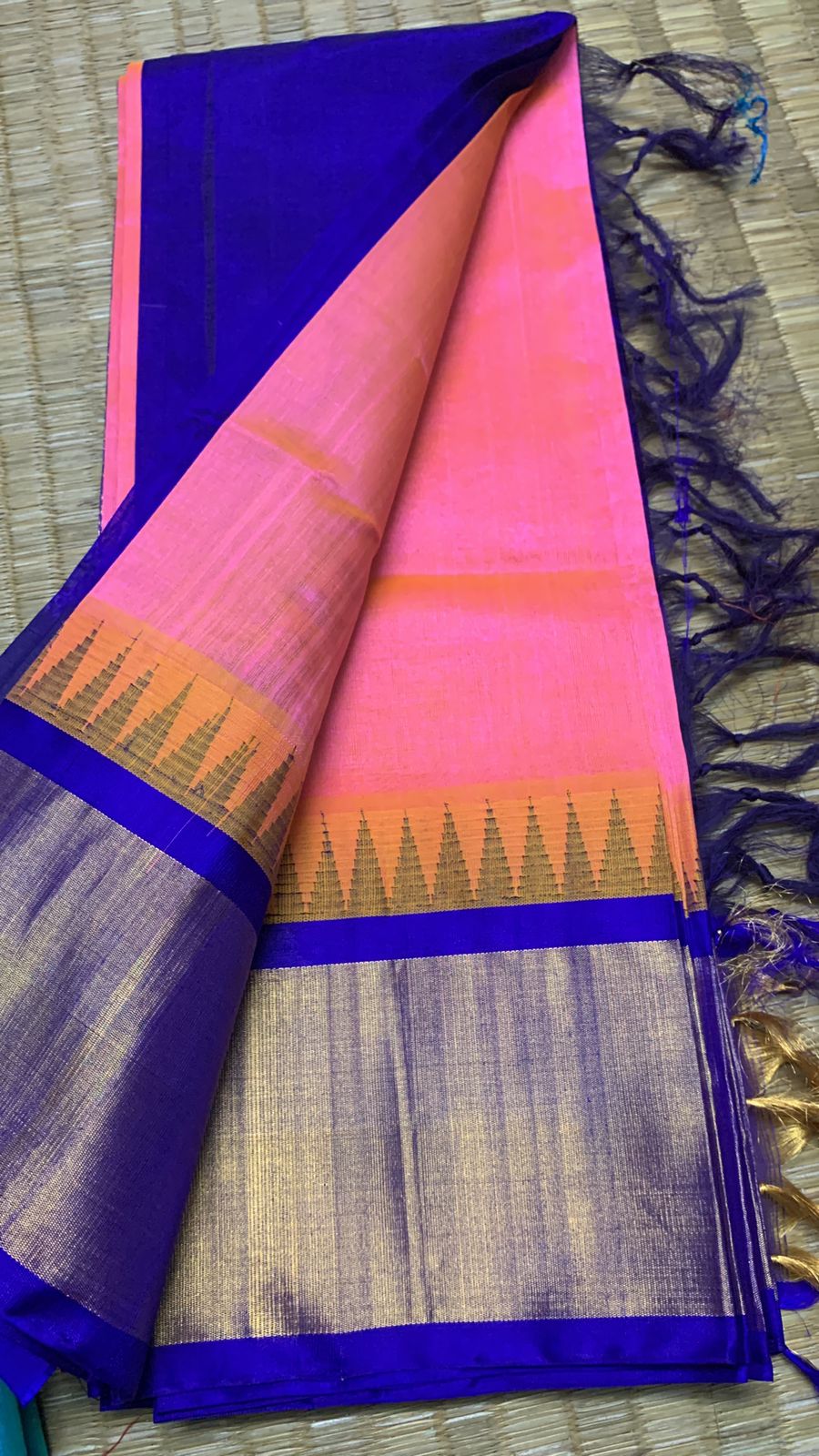 Korvai handloom silk cotton Saree double side kovi  border in peach with blue