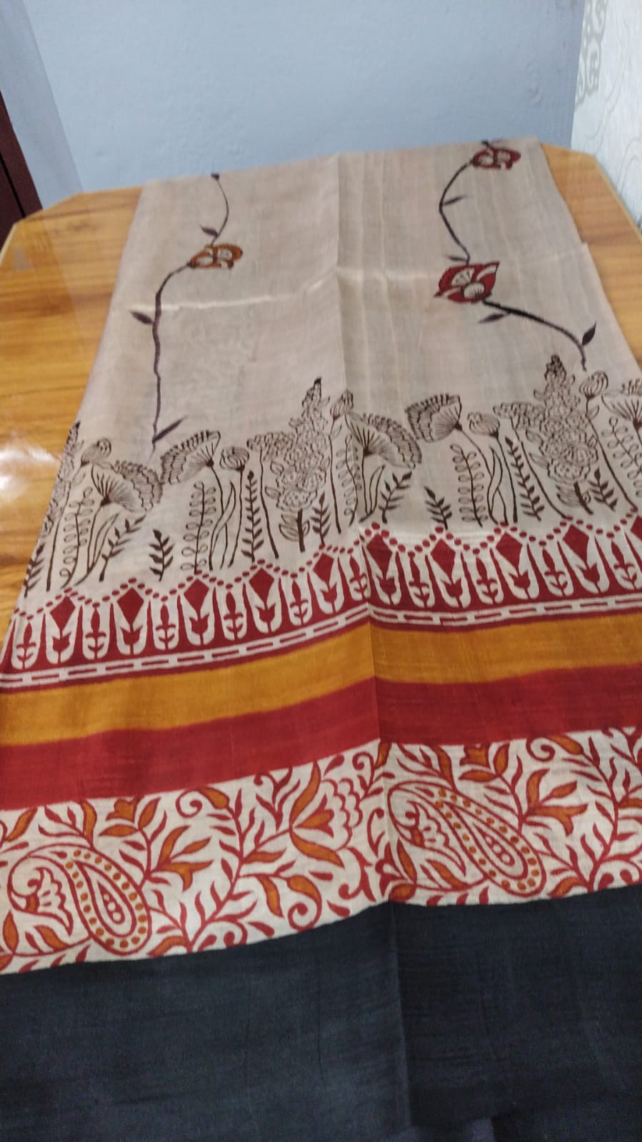 Hand block pure tussar Saree in ivory back with maroon border