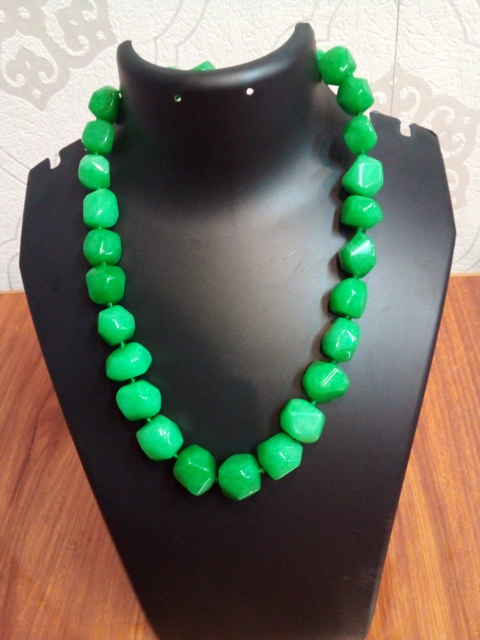 Jewellery green square shaped natural Stone necklace