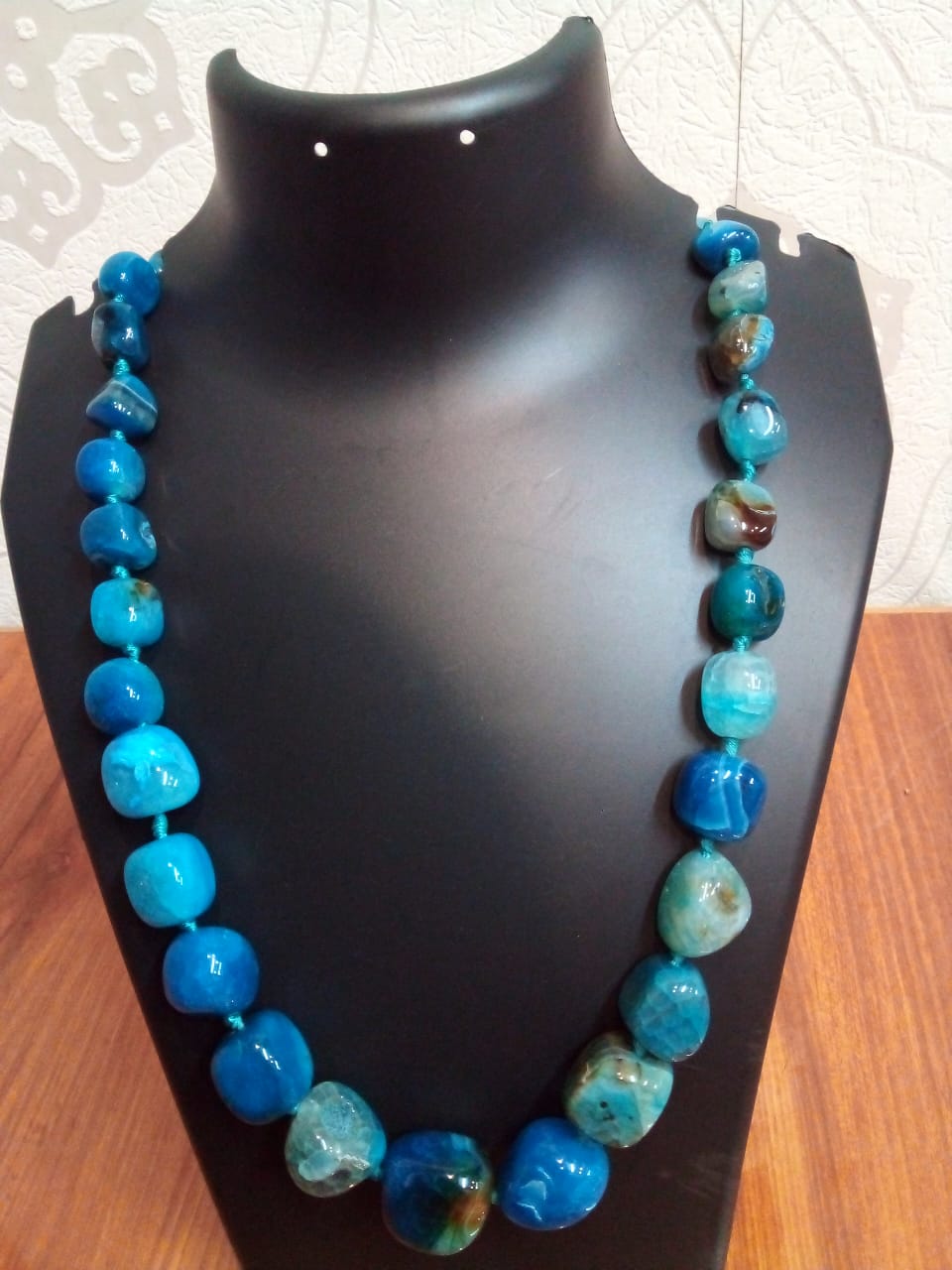 Jewellery peacock blue color natural Stone necklace