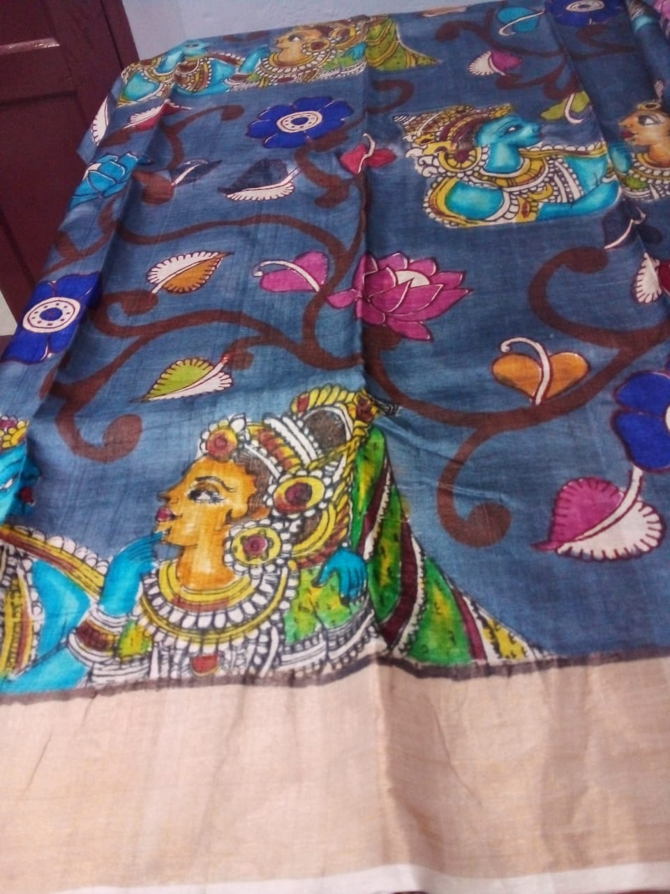 Hand painted pen Kalamkari saree in Pure tussar Saree gray with cream border and painted krishna radha story